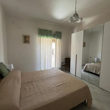Elvy House Tatil Evi