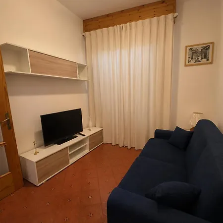 Tatil Evi Elvy House Sinagra