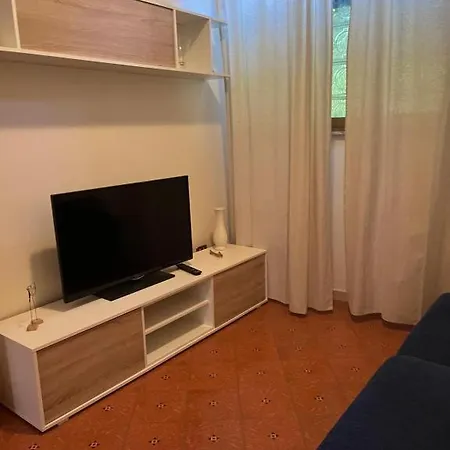 Tatil Evi Elvy House Sinagra